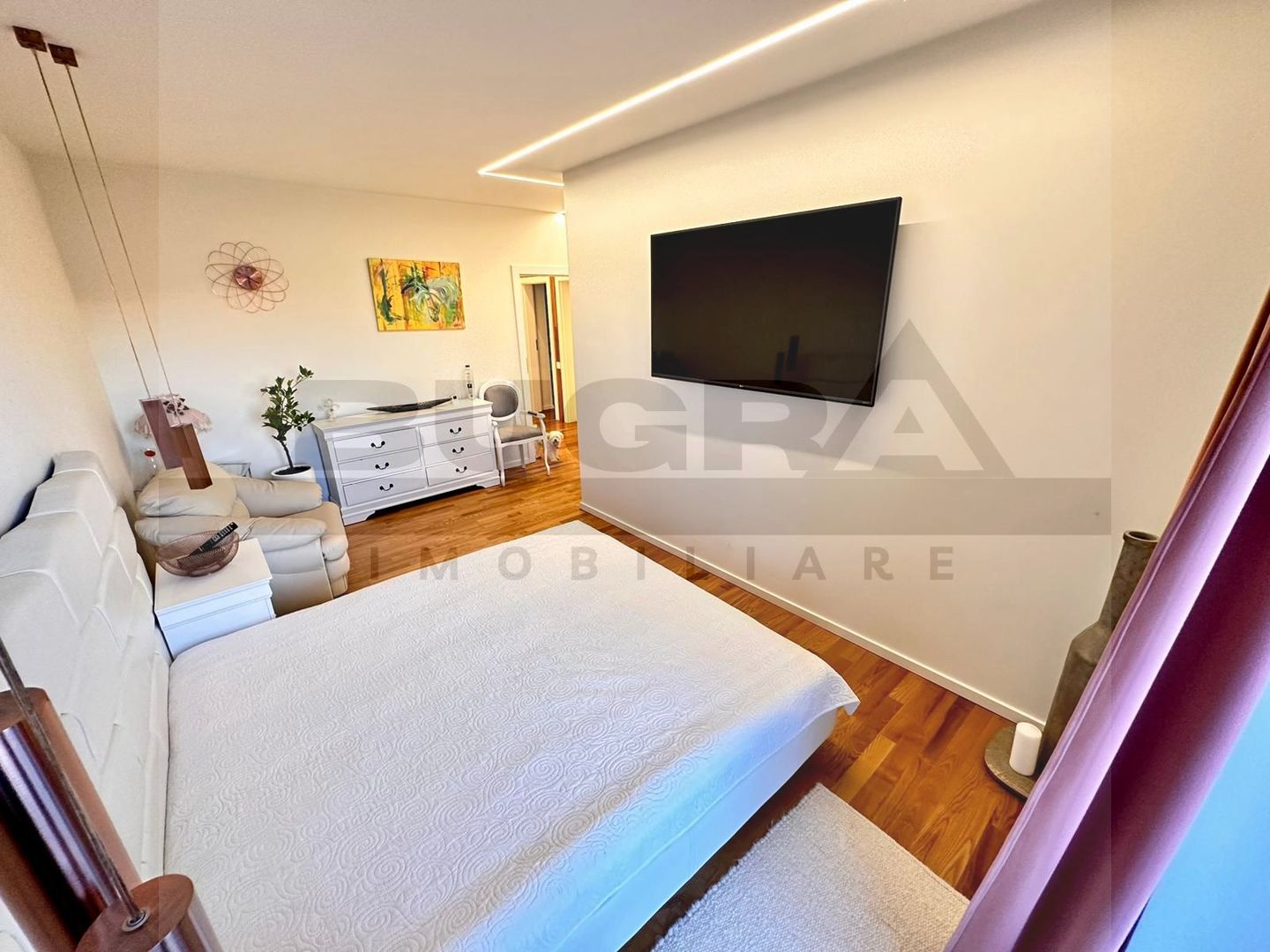 Penthouse 7 camere, 241 mp terasa, VIEW, zona Buna Ziua - Poză 18