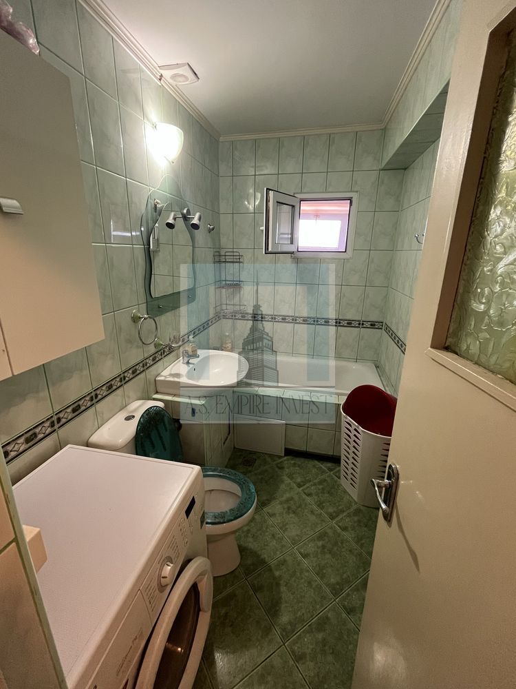 De vânzare apartament 3 camere/ Ghimbav - Poză 8