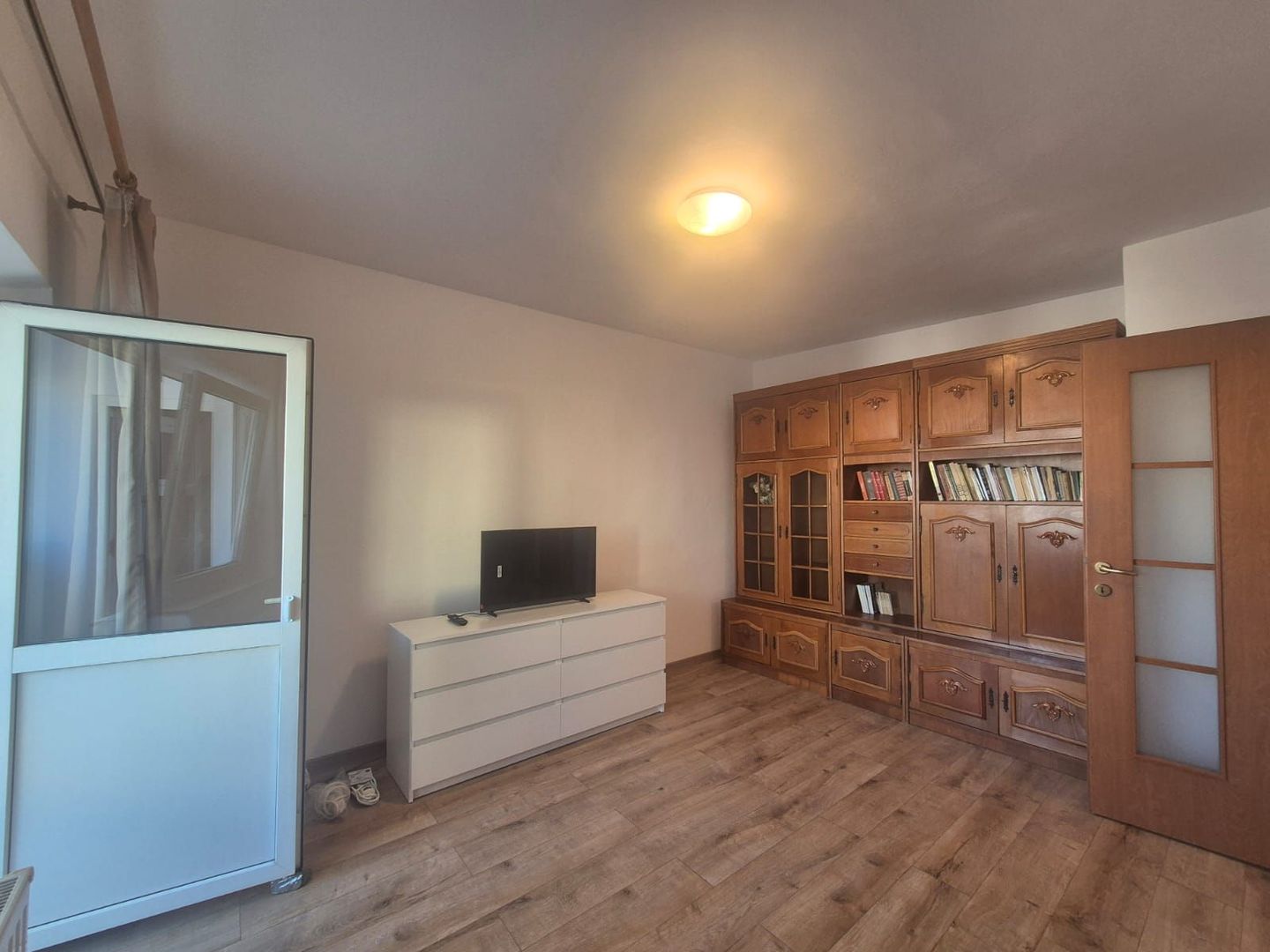 Garsoniera intrare Racadau - Poză 3