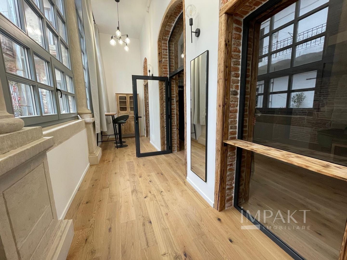 Apartament cu 2 camere LUX in zona Ultracentrala - Poză 7