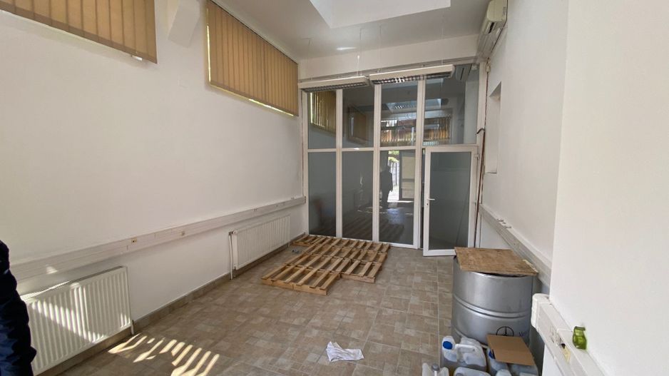 Spatiu de birou sau comercial - Poză 20