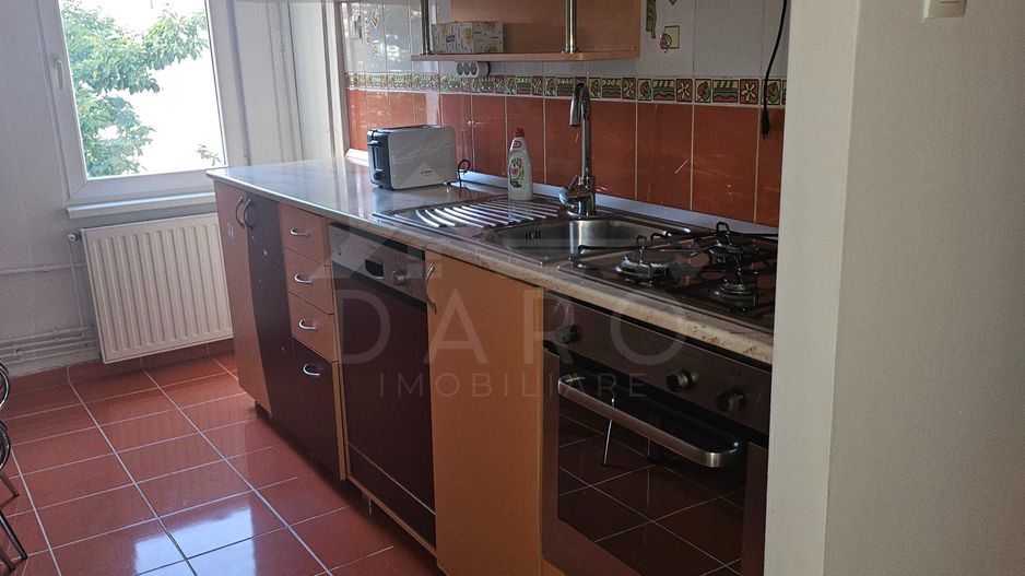 Imobiliare inchiriere apartament 3 camere - Poză 6