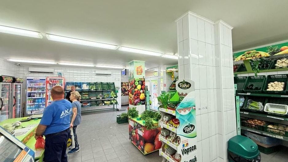 Spaţiu comercial de închiriat â€“ Central Otopeni, acces direct din DN1 - Poză 5