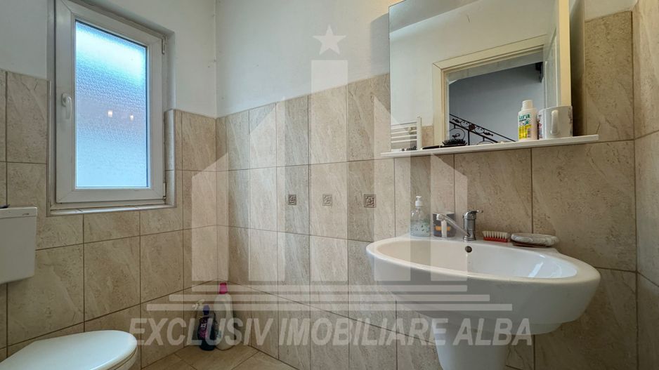 Casa individuala | Spatiu comercial | 306 mp | 415 mp teren | Maieri - Poză 4