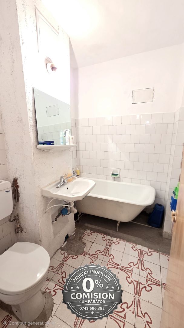 Apartament cu 3 camere, etaj 1 (parter cu demisol), VASLUI zona CENTRU; - Poză 9