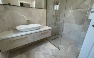 Duplex frumos si finisat modern in zona Mehala - Poză 10