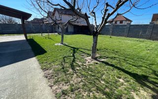 Duplex in Dumbravita cu teren generos - Poză 2