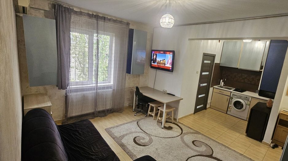 Închiriez garsonieră modernă, Piața Alba Iulia, centrală proprie - Poză 5