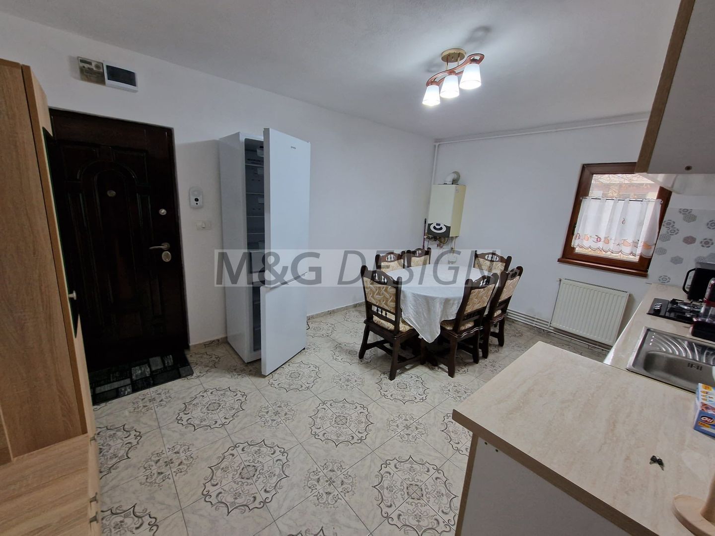 Apartament  camere Girocului etaj 2 cu centrala - Poză 8