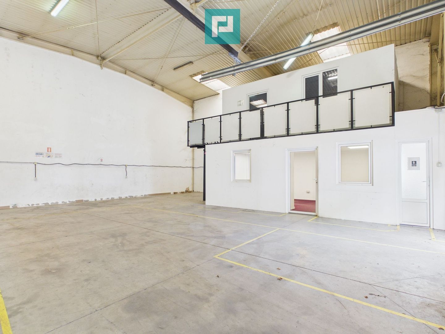 Hală cu suprafața de 167 mp în Arad - Poză 12