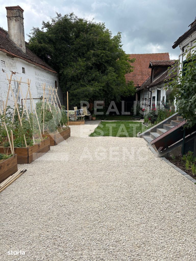 Casă tradițional săsească, 70 mp, localitatea Bod, Brașov - Poză 2