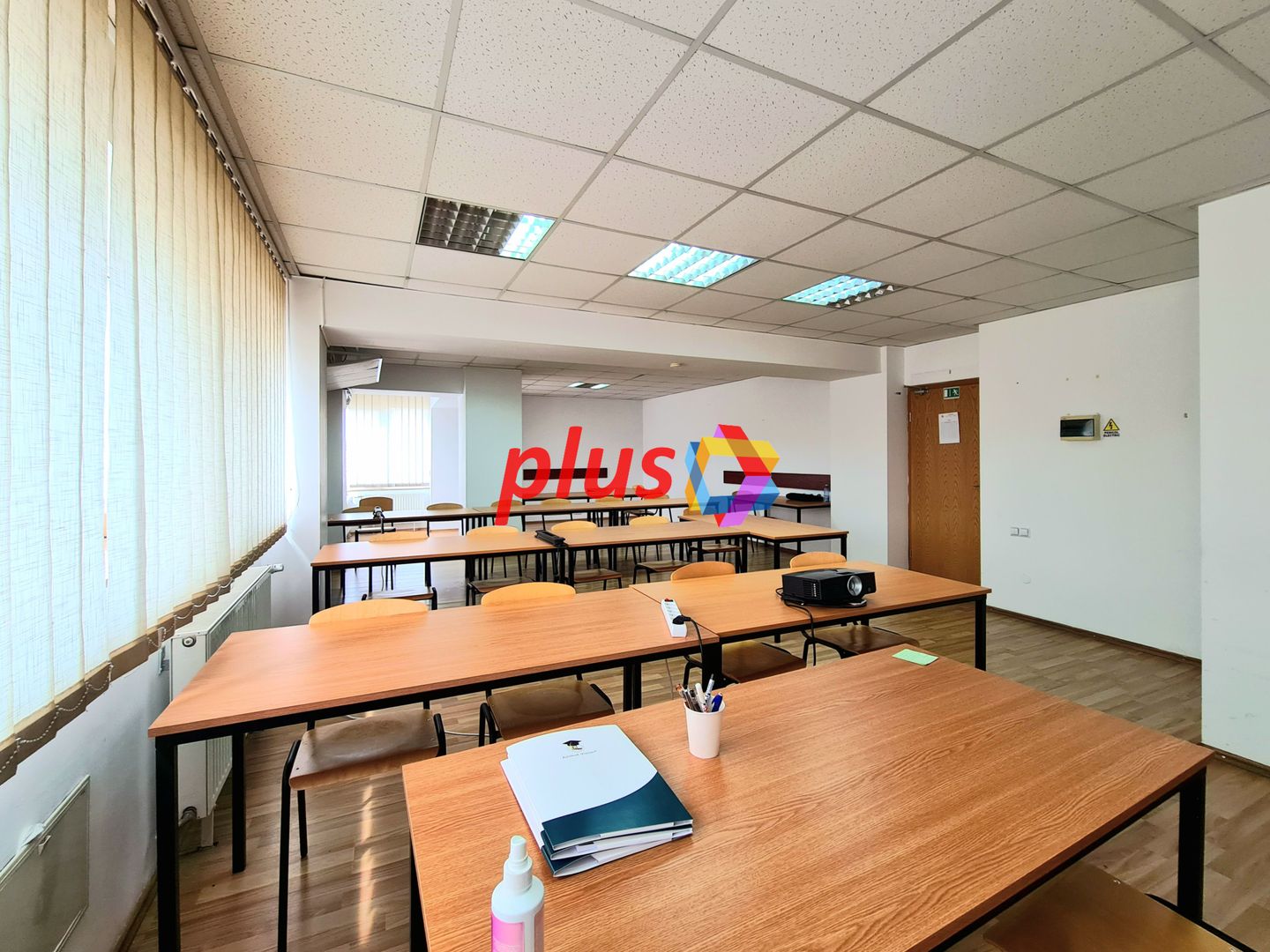 Spatiu birouri de închiriat Brasov - 70 mp  # plus-imo - Poză 2