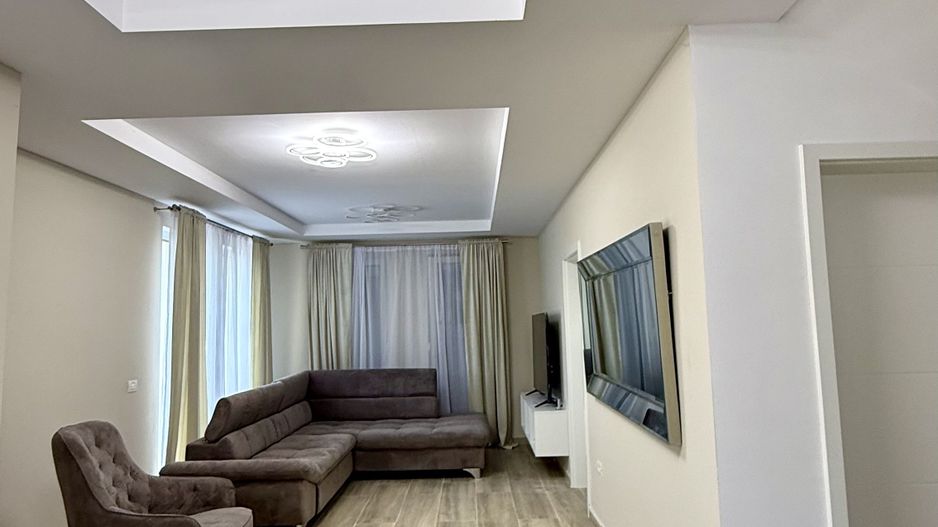 CASA TIP DUPLEX LA  PRIMA INCHIRIERE - Poză 1