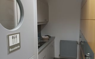 Spațiu birouri, Decebal Oradea. 2 700 Euro+TVA/lună (neg). Comision 0 - Poză 9