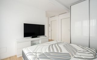 Triplex 4 camere Eminescu | Terasa | Jacuzi - Poză 9