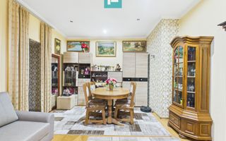 Apartament cu 2 camere pe Str.Episcopiei - Poză 5