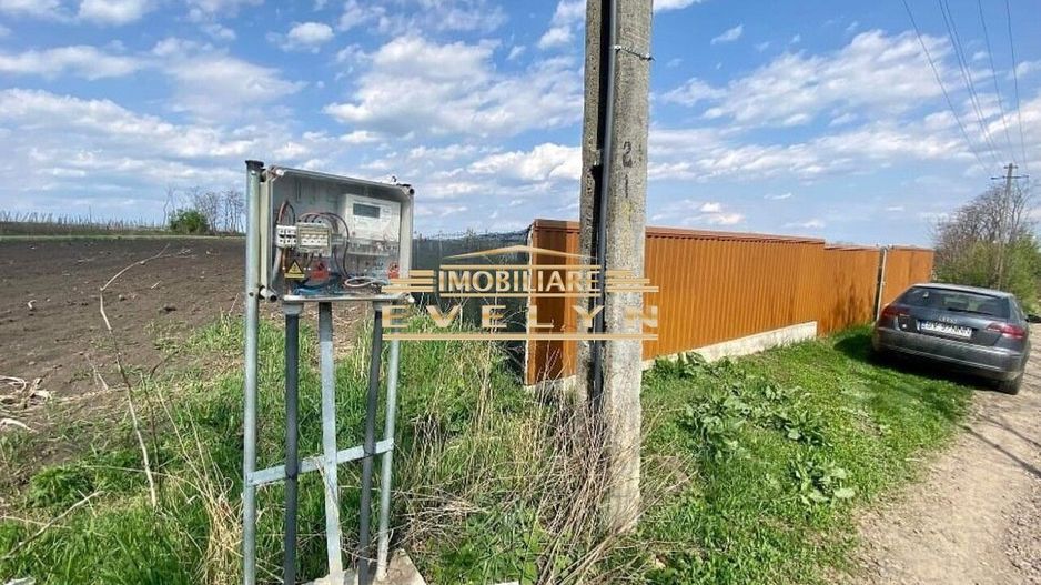 Teren de vanzare 2156 mp situat in Costesti - Poză 3