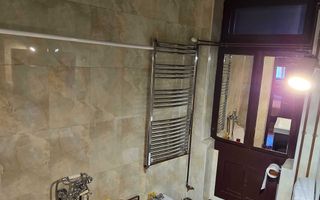 Apartament în bloc interbelic - 3 Camere - 2 balcoane - 203.000 € - Poză 5