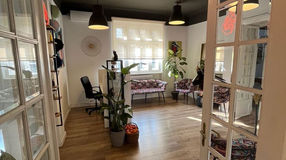 APARTAMENT/ SPATIU BIROURI | 116MP | ROMANA - Poză 8