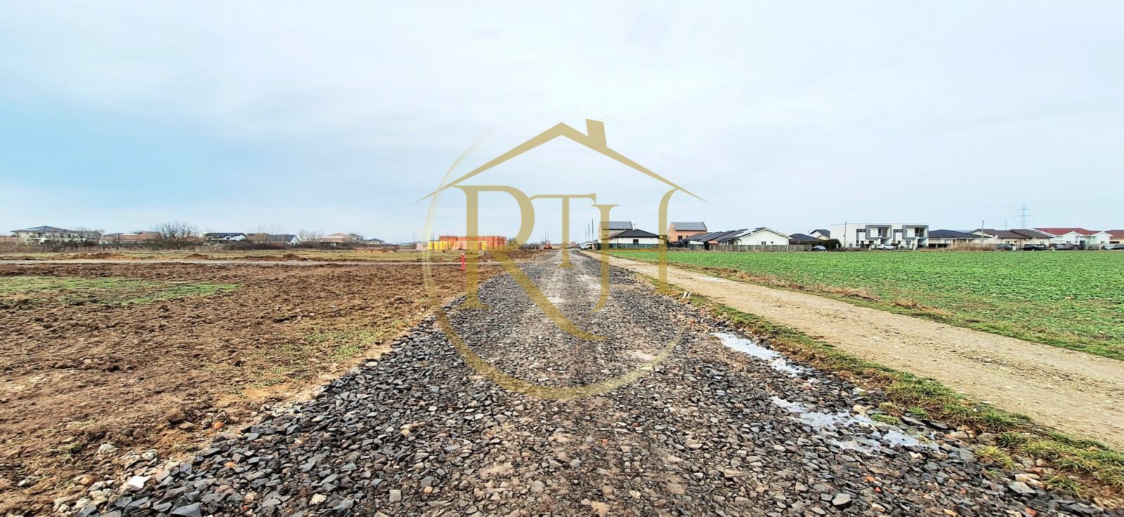 De vanzare parcele teren intravilan in Urseni  pentru constructii rezidentiale. - Poză 1