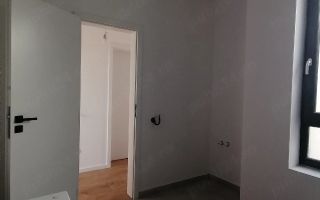 Casa aproape de scoala, gradinita, liceu, 4 camere, asfalt, toate utilitatile - Poză 8