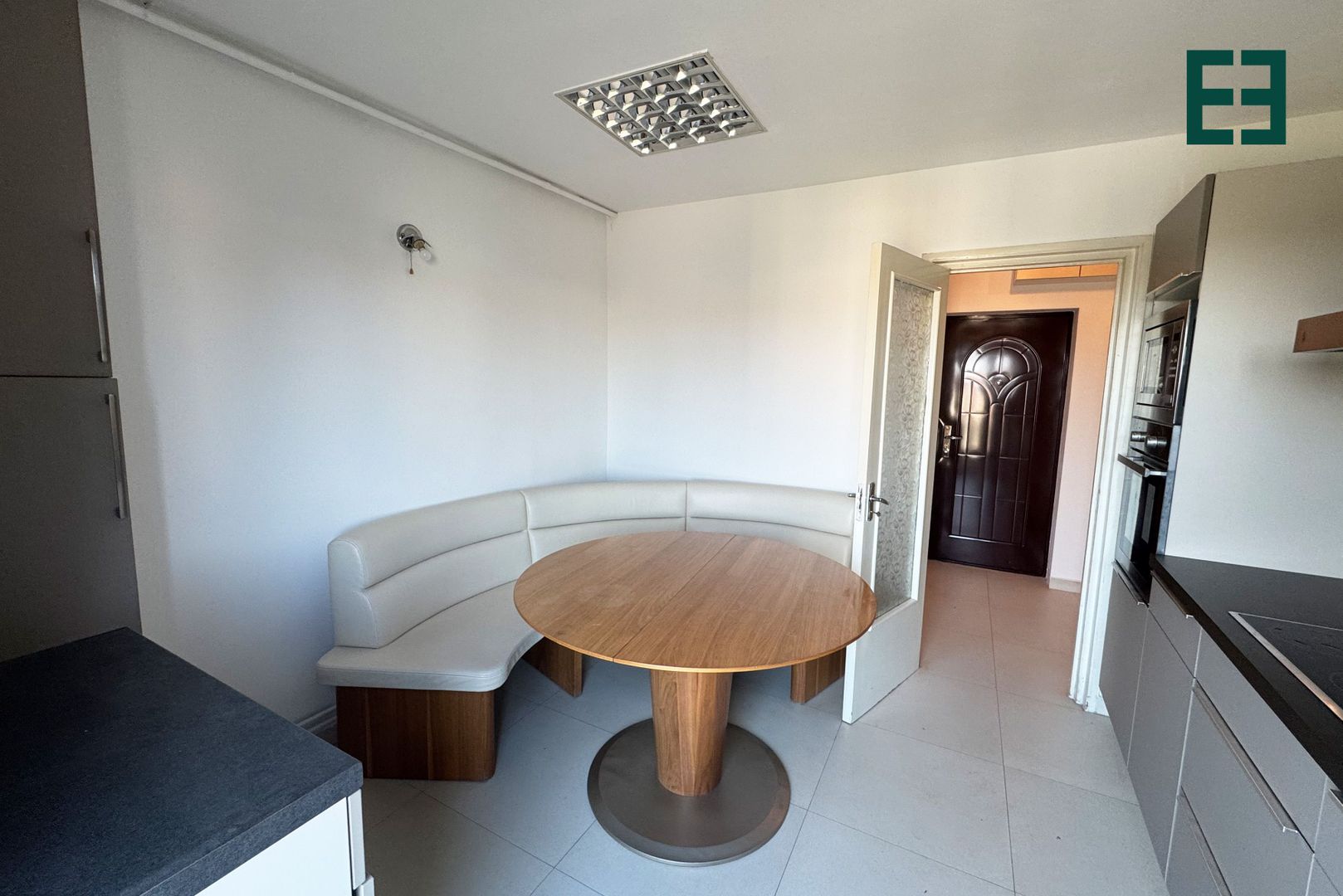 Apartament cu 2 camere zonă centrală - ARAD - Poză 7