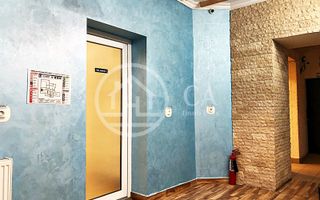 Spatiu comercial de inchiriat cu 5 camere pe Republicii, Oradea - Poză 3