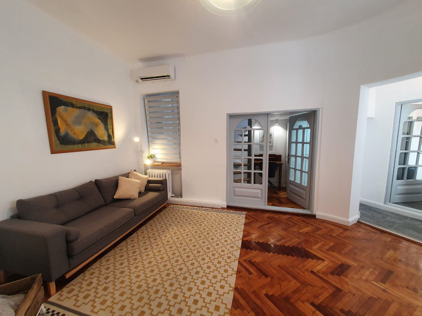 All-inclusive Studio Ultracentral Location - Romana - Poză 1