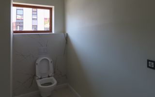 Duplex cu 8 camere in cartierul Buna-Ziua, teren 500 m2 ! - Poză 20