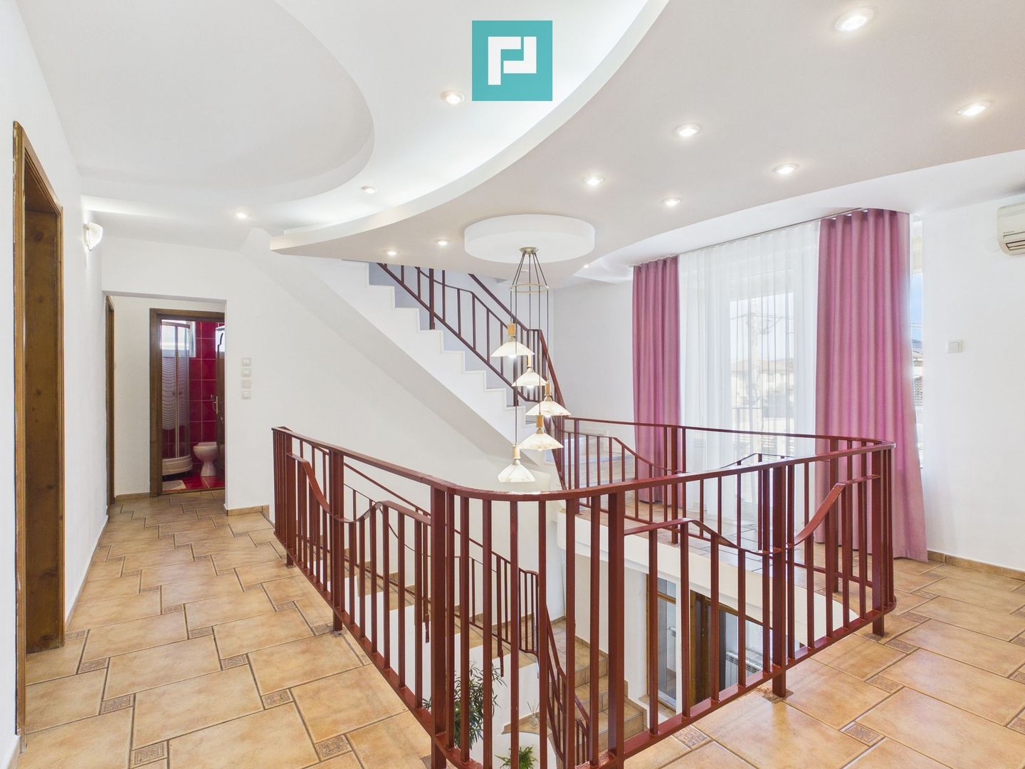 Vilă 343 mp utili, teren 600 mp, Oncea – Oradea - Poză 13