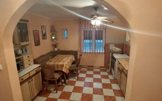Apartament 3 camere /PARTER/Focsani/72 mp/SCOALA 10 - Poză 2