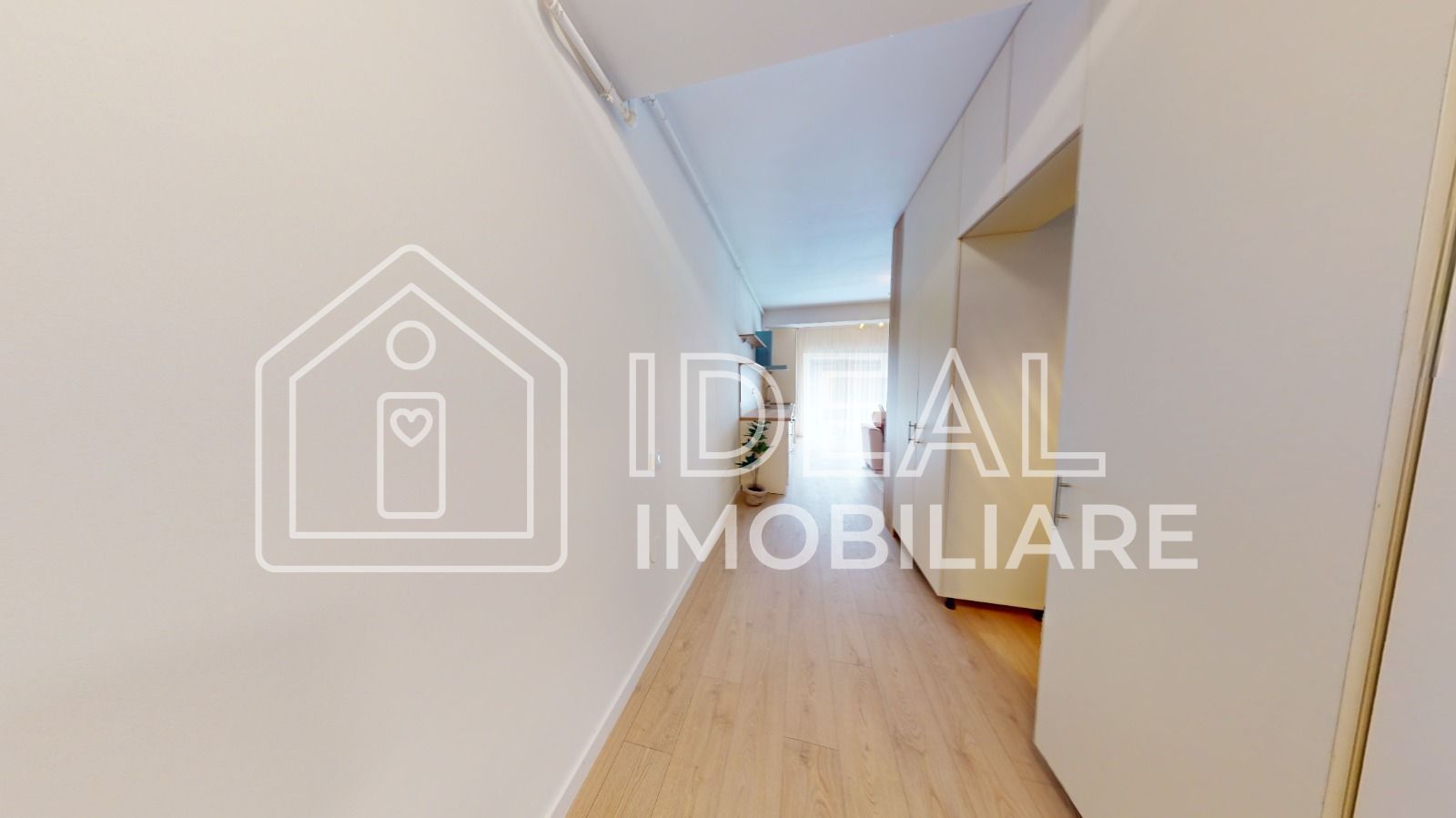 Garsonieră La CHEIE, 37mpu plus balcon - Poză 5