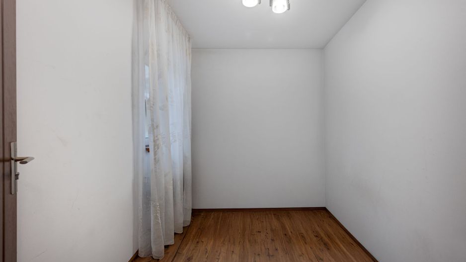 2 Apartamente  in Vila 5 Cam Metrou Basarab Gara de Nord - Poză 27