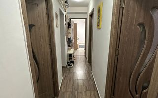 Apartament decomandat 3 Camere Turnu Magurele - Poză 10