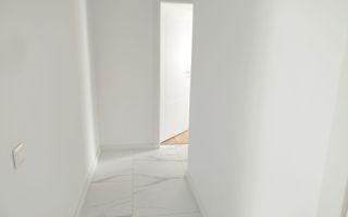 APARTAMENT DE VÂNZARE ÎN INIMA SIBIULUI – GATA DE MUTARE! - Poză 3
