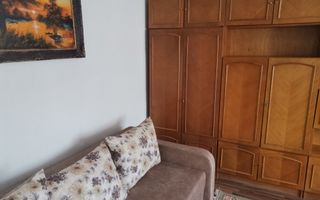 Inchiriere garsoniera decomandata, Frati Golesti, zona Mc Donalds - Poză 7