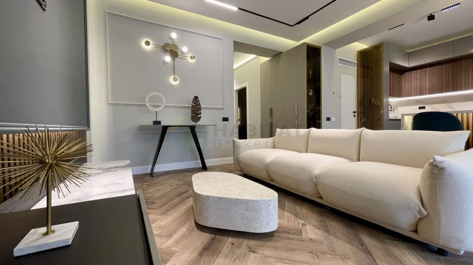 Vila 5 camere mobilata si utilata / Avangarde by the Lake - Poză 1