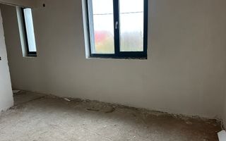 DARZA ( CREVEDIA), VILA 4 CAMERE - Poză 12