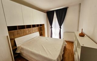 Casa spatioasa, 755 mp teren, Cetate, pretabila pentru birouri - Poză 10