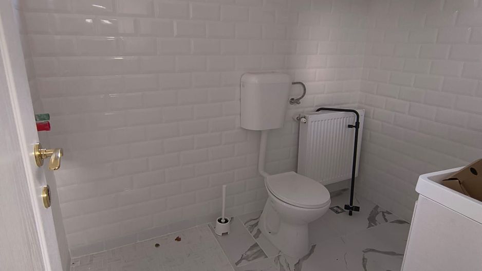 De vanzare casa 2 camere, recent renovata - Zona Domenii-Ion Mihalache - Poză 27