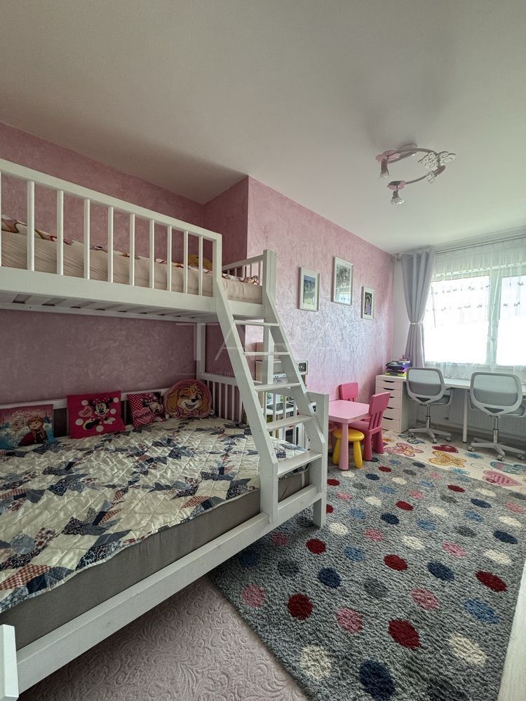 Apartament spațios și luminos, ideal pentru familie, Zona Tineretului. - Poză 2
