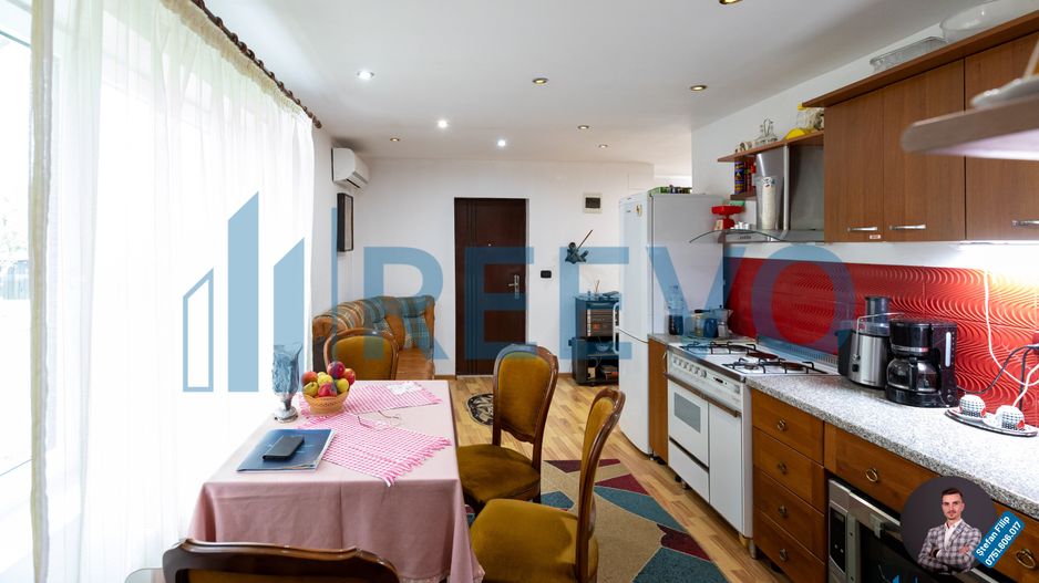 Casă de vânzare Buhuși, Str. Orbic - Poză 5