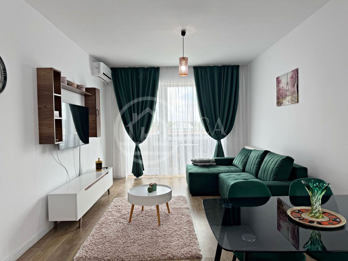 Apartament LUX de închiriat cu 3 camere în Prima Universității, Oradea - Poză 1