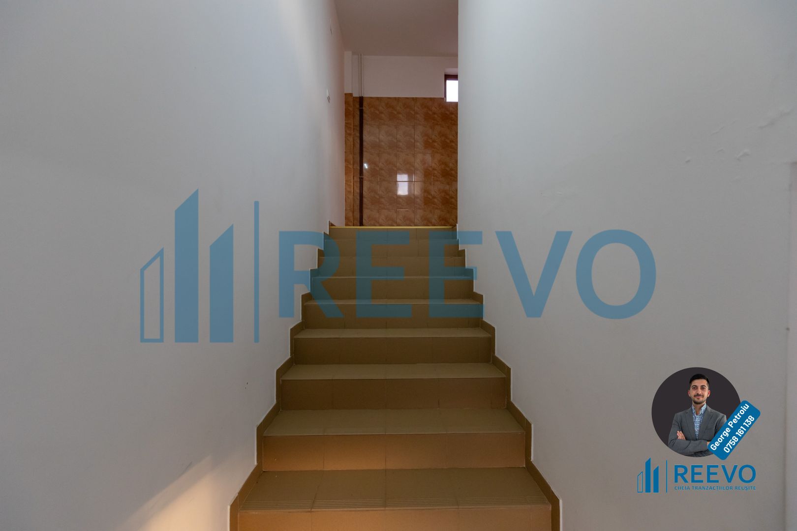 Casă + Spațiu Comercial de vânzare, Șerbanești, Bacău - Poză 9