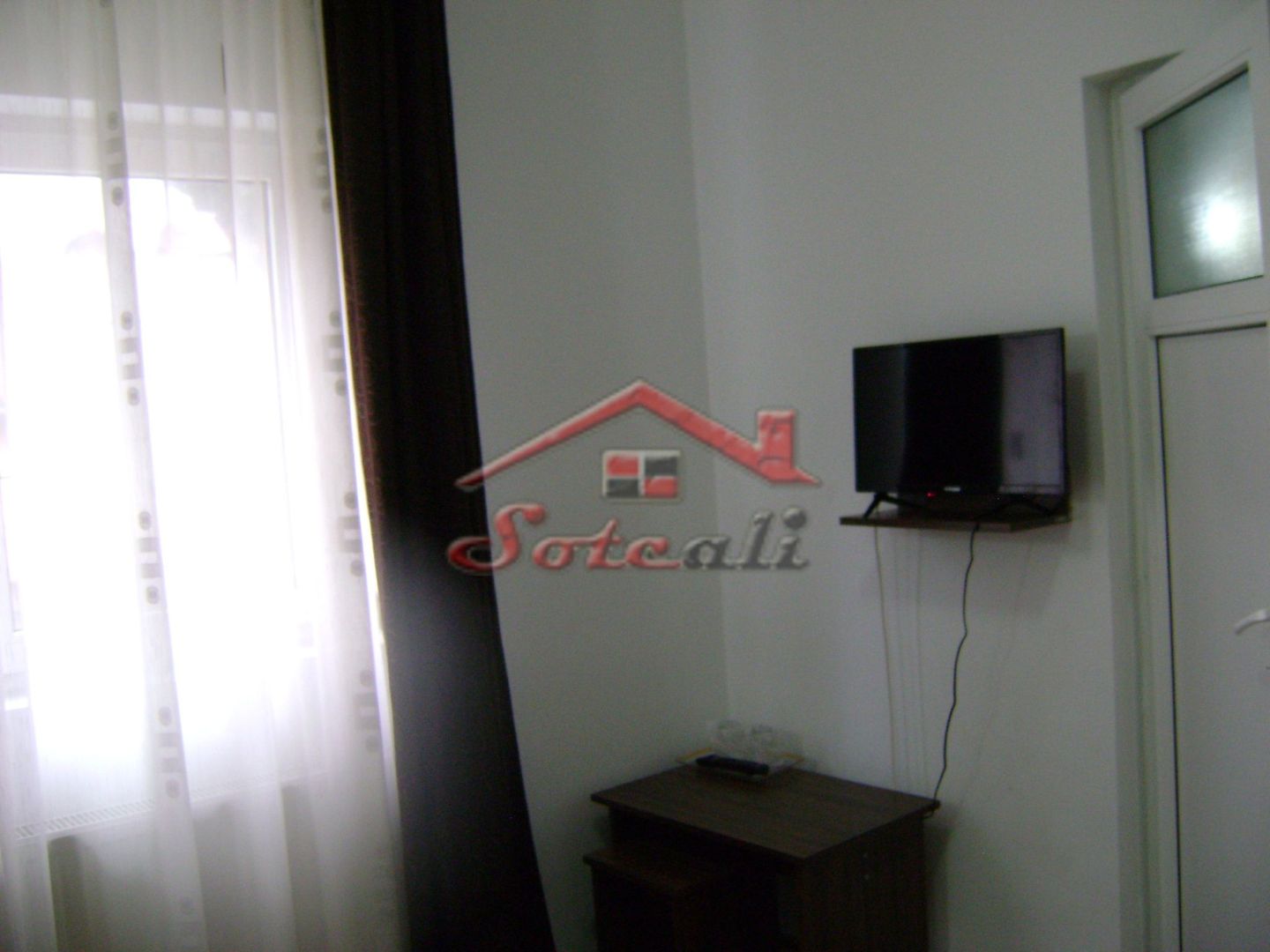 Pensiune de vanzare P+E Busteni - central - Poză 44