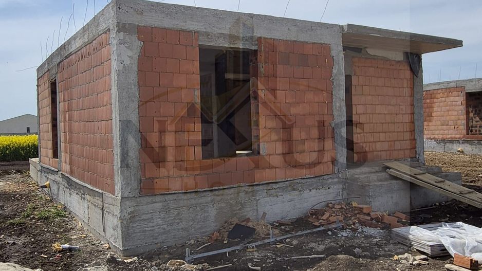 Case La Rosu - Proiect rezidential | Miorita - 5 cam - Teren 386mp - Poză 10