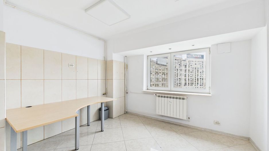 Apartament cu 3 camere de vanzare - Spatiu versatil - Rond Alba Iulia - Poză 16