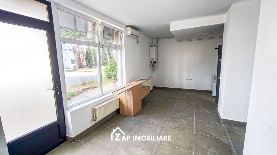 Spatiu Comercial / Birou - Stradal -  Suprafete 20 mp - 90 mp - Poză 4