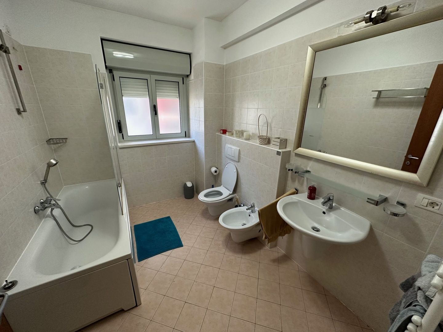 Apartament 2 camere cu  loc de parcare in subteran - Poză 6