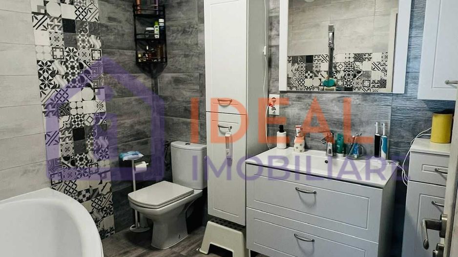 Triplex cu 5 camere complet mobilat si utilat, in SELIMBAR - Poză 3